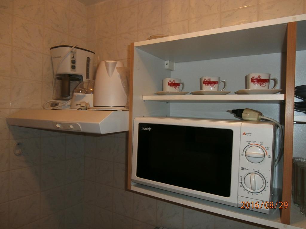 Apartments Meni Drage Exterior foto